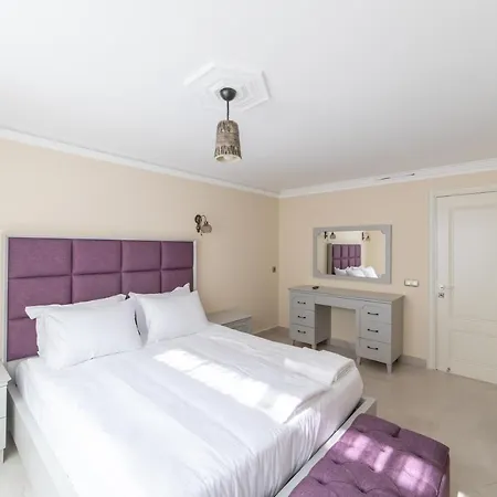 Hotel Mans Bitez *